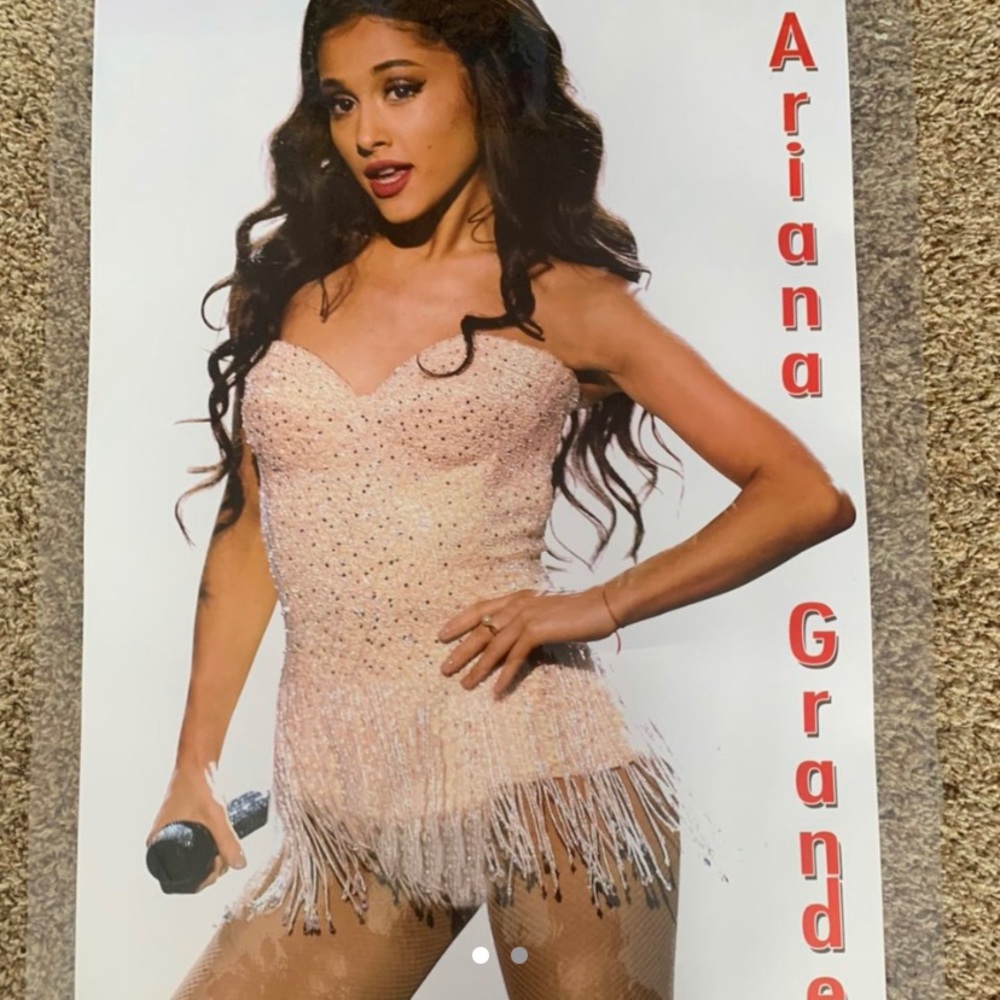 Ariana grande poster